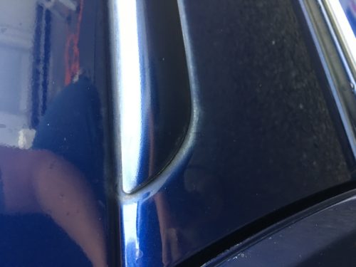 施工前／ドアモール